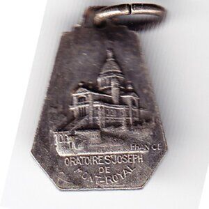 Oratoire de Mont Royal Pendant (b54)